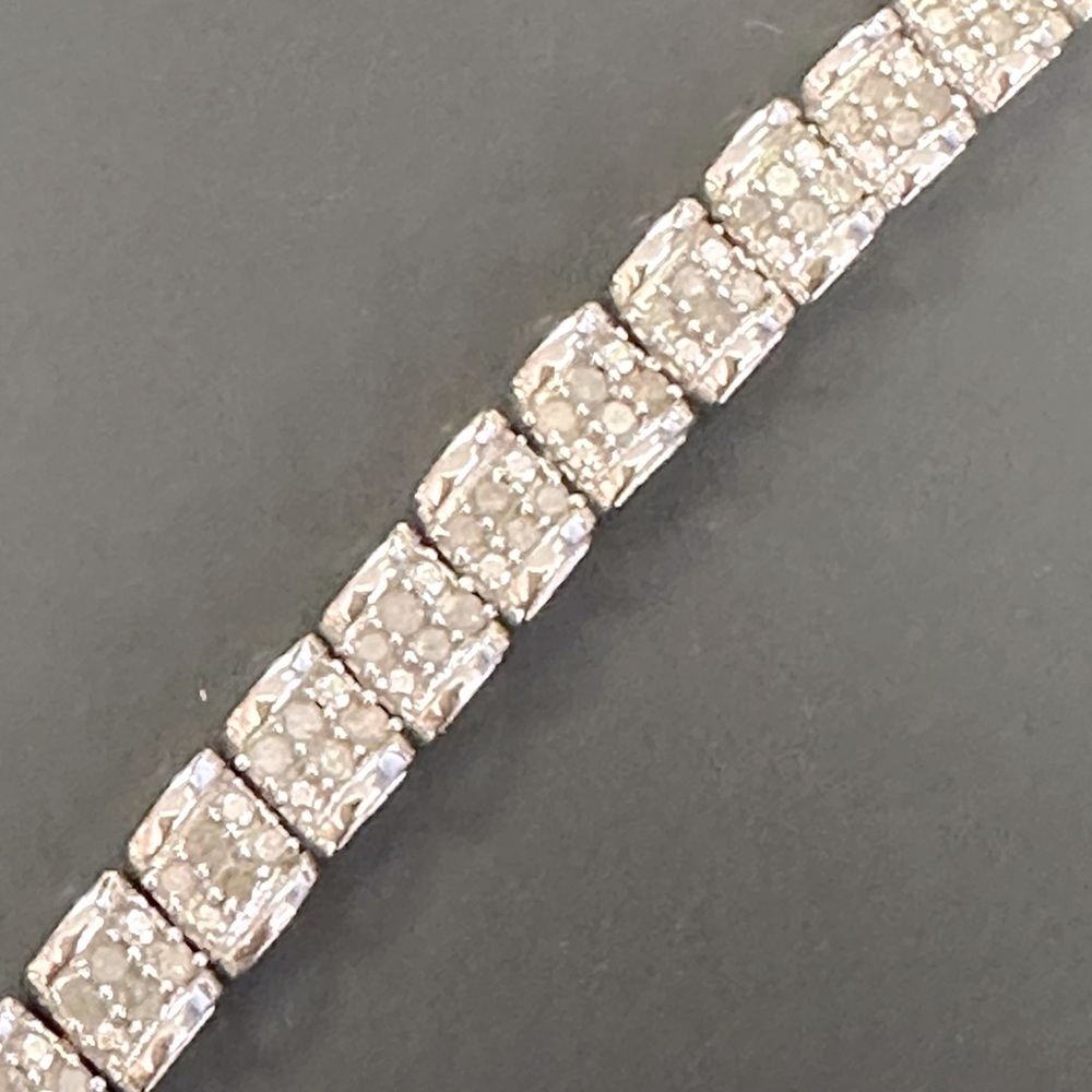 2 carat tennis bracelet 7” (real diamonds)